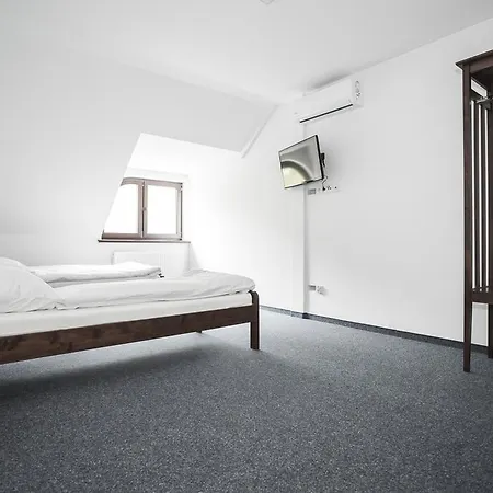 W Starym Mlynie ベッド・アンド・ブレックファスト ミリチ